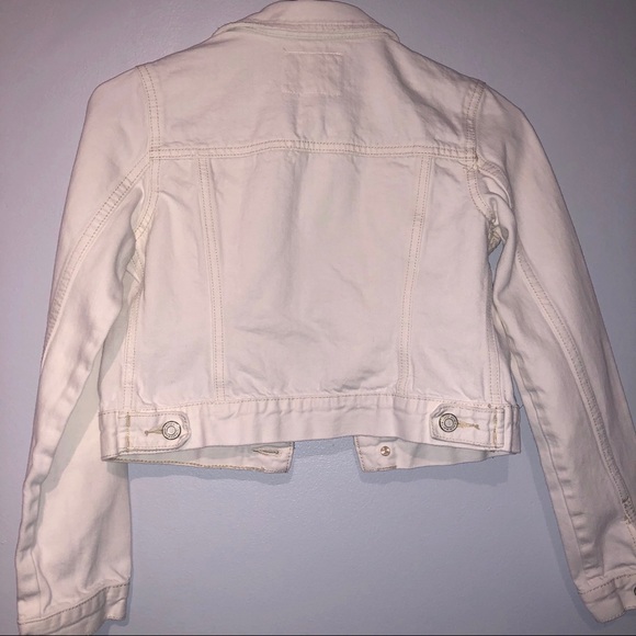 Vintage White Denim Jacket 😍 - Picture 3 of 3